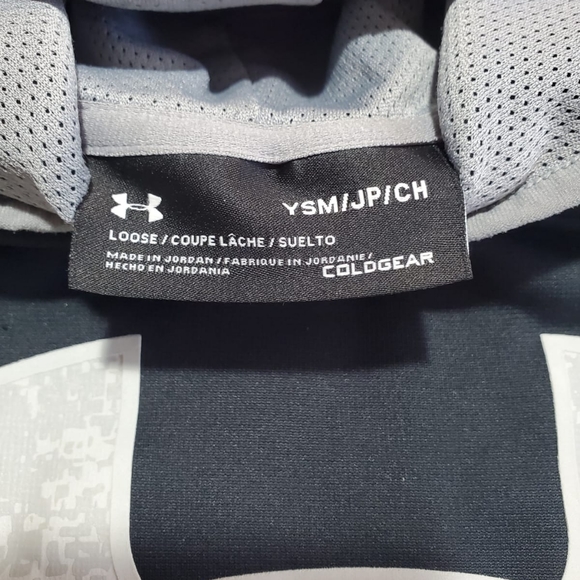 Kids Under Armour Pullover - Picture 2 of 6